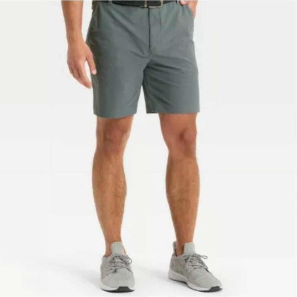 NWT Men’s 7" Inseam Performance Golf Shorts - Size 32 - Slate Gray